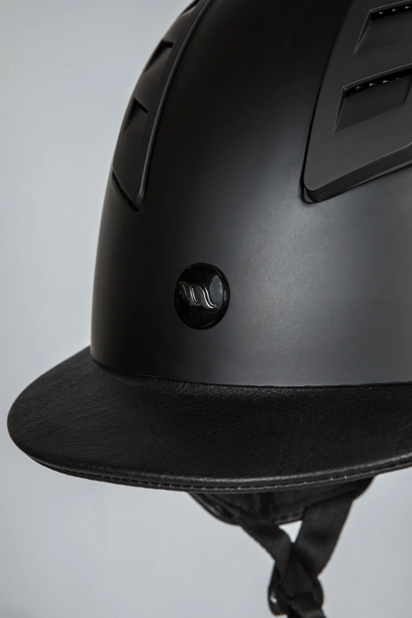 Back on Track EQ3 NEOZ MIPS Helmet - Image 5