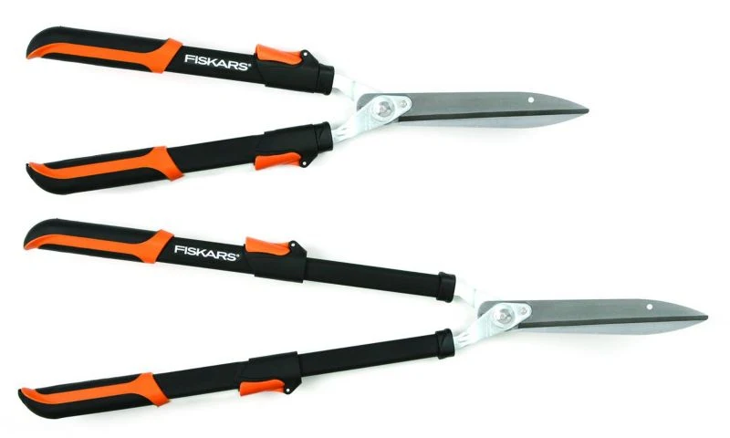 Fiskars Telescoping Hedge Shear - Image 2