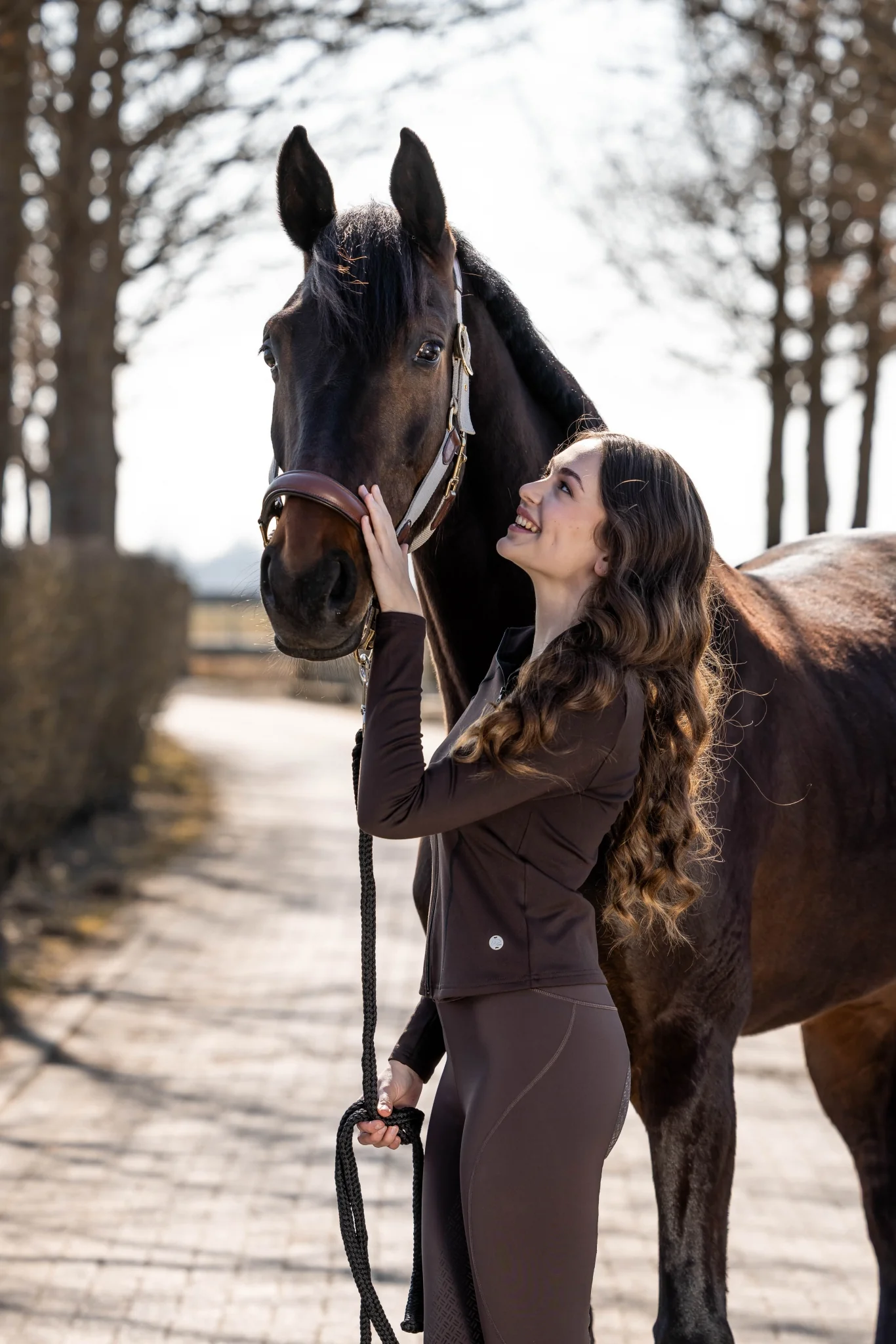 HKM Shape Functional Jacket - Image 3
