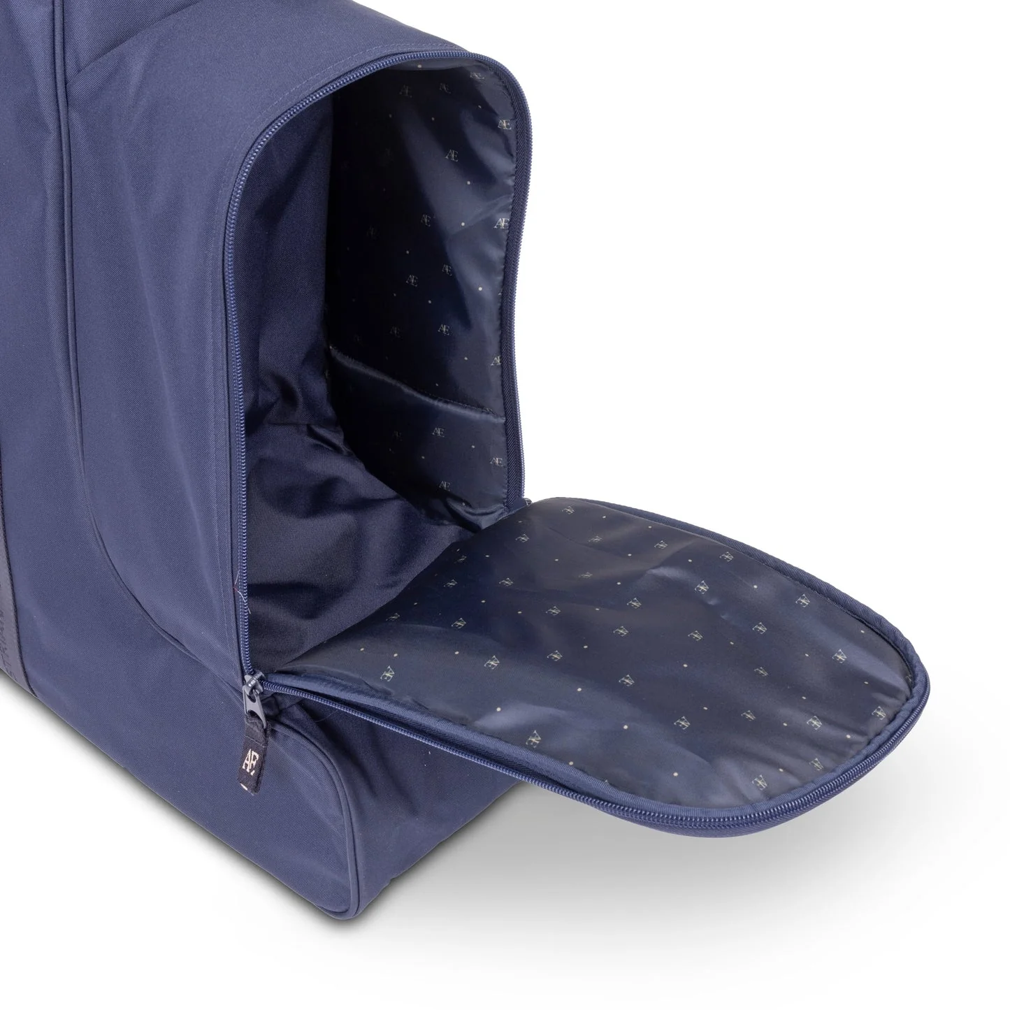 Shires Aubrion Equestrian Hat, Whip And Boot Bag - Image 2