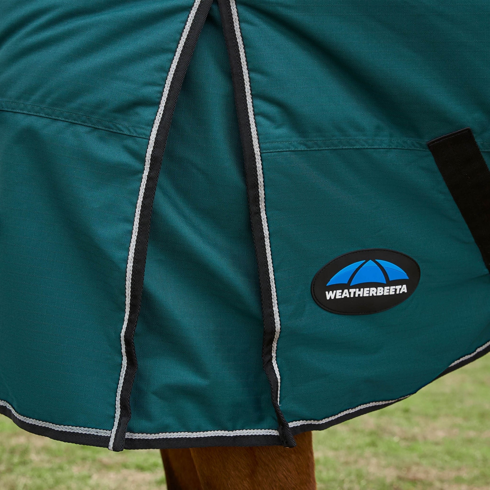 Weatherbeeta ComFiTec Classic Turnout Combo Neck 360g - Image 6
